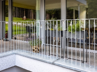 Geländer, Geländer modern, Geländer stylisch, Absturzsicherung,