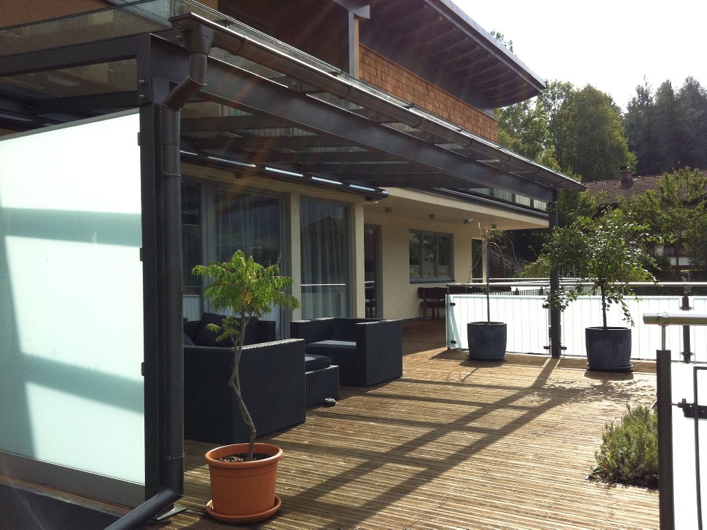 Glas, Sommergarten, Schiebeelemente, LaKra, Überdachung, Stahl